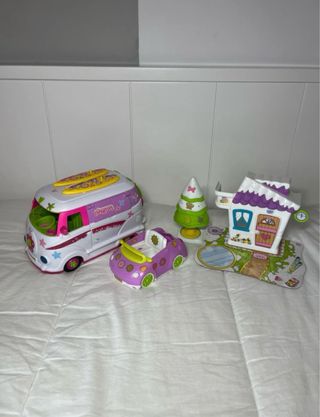 Pack Pinypon: caravana, casa, coche y 14 muñecas