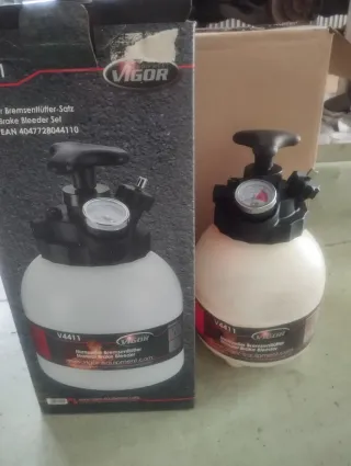 Equipo purga frenos VIGOR V4411