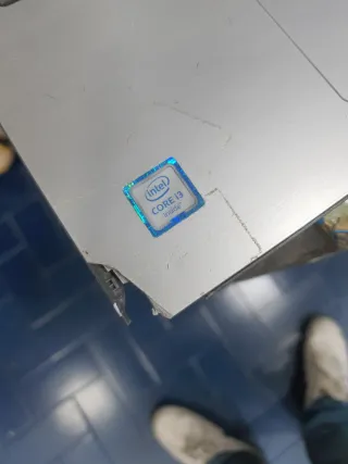 Portátil Lenovo Plata y Negro