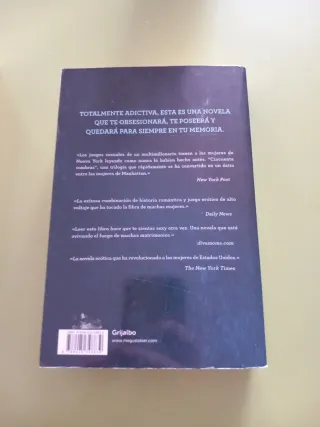 CINCUENTA SOMBRAS DE GREY