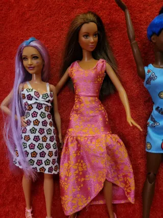 Lote de 5 Barbies con defectos