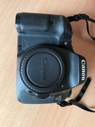 Cámara Canon EOS 7D (cuerpo)