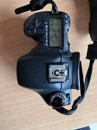 Cámara Canon EOS 7D (cuerpo)