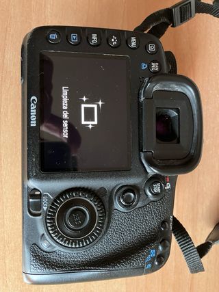 Cámara Canon EOS 7D (cuerpo)