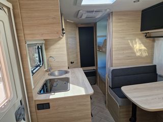 Caravana Caravelair 496 Sport Line 3 ambientes
