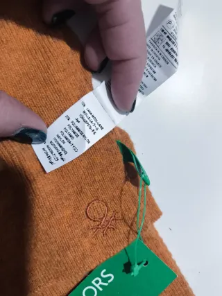 Sciarpa e guanti Benetton lana color zucca