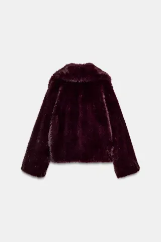 Cappotto corto pelliccia sintetica con alamari