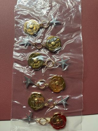 Adorno Chanel Flor y Estrella