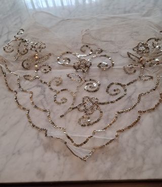 Traje de fallera dorado vintage (1974)