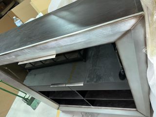 Vitrina moderna cristal y madera