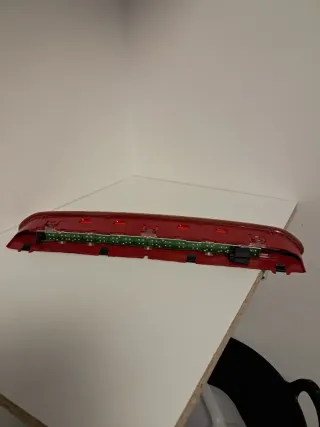 Tercera Luz Freno VW Polo 2016