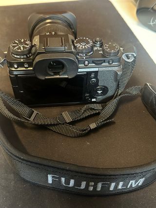 Fujifilm XT-4 + Fujinon XF 18-55mm