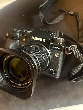 Fujifilm XT-4 + Fujinon XF 18-55mm