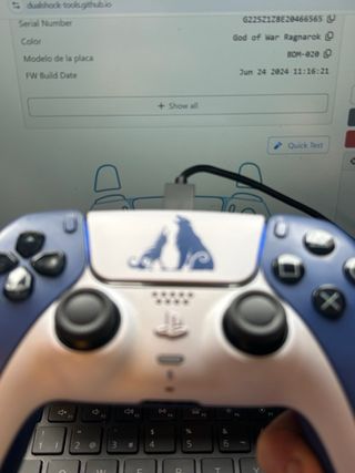 Controller PS5 God of War Ragnarök con joystick magnetici