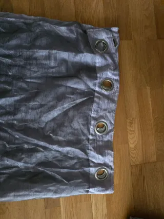 Set di due tende grigie e trasparenti