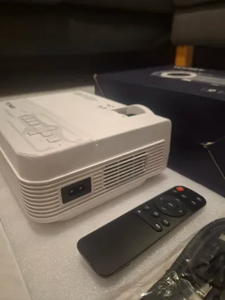 Proyector Yezmek Full HD 1080P Nativo - WiFi y HDM