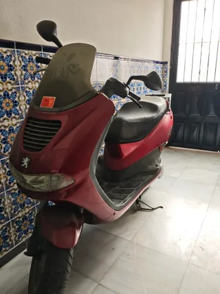 Moto - Peugeot Elyseo 50cc