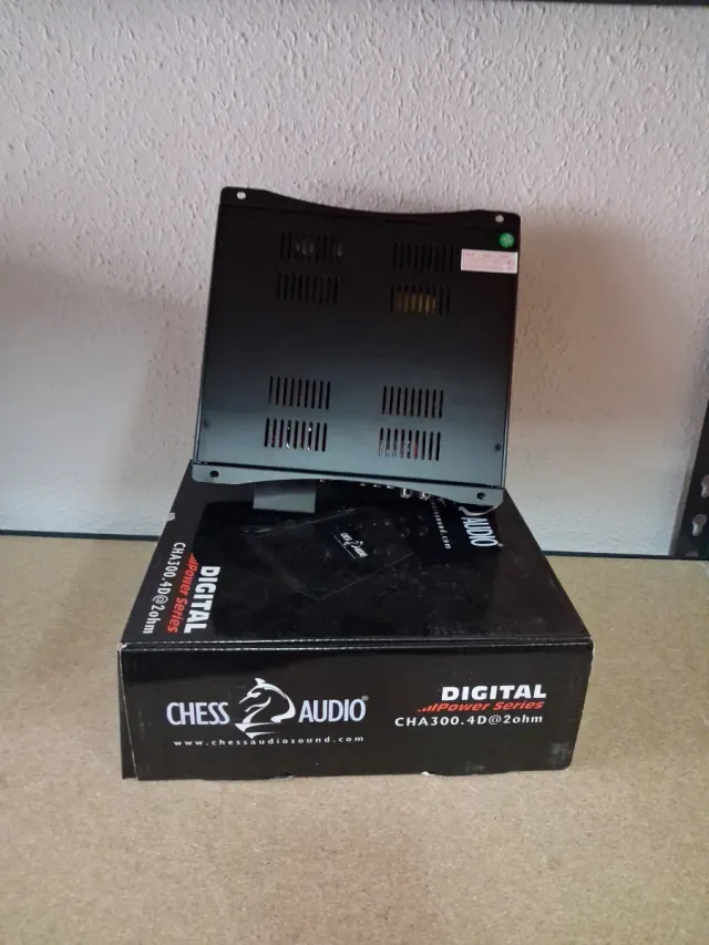 Amplificador Chess Audio 300.4D