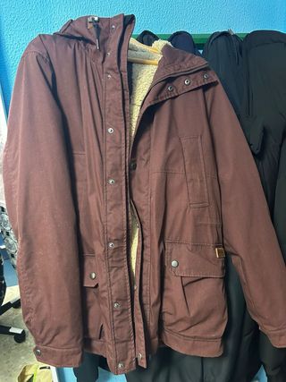 Chaqueta Volcom burdeos forrada