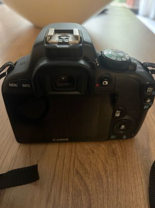 Canon EOS 100D 18-55mm Negro