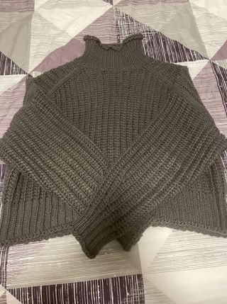 Jersey lana grueso cuello alto gris