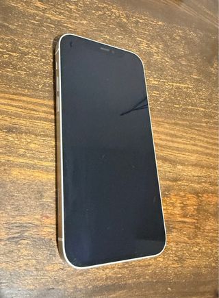 Alquiler iPhone 12 Plata en Jerez de la frontera.