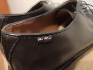 Zapatos de piel Martinelli negros