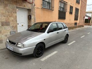 SEAT Ibiza 2000
