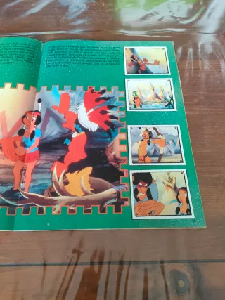 Álbum Asterix en América Panini ( Faltan 4 Cromos)