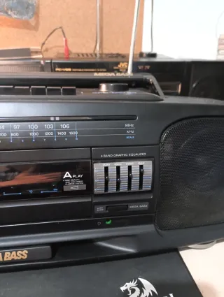 Radio Cassette Sony Mega Bass Negro