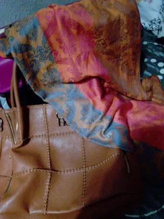 Vendo  bolso con fular