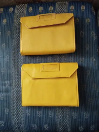 Cartera guarda joyas amarilla
