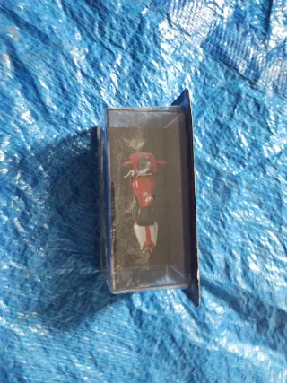 Maqueta Ducati 998R a escala 2/23