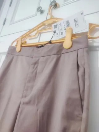 Traje chaqueta y pantalón Zara rosa