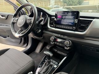 KIA Stonic TGDI 120CV Mhev Autom. Drive