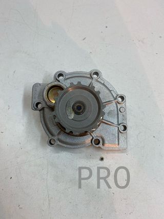 Bomba agua volvo nueva