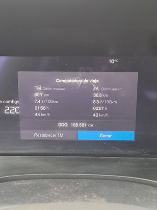 Volvo XC60 2022 B4 PLUS