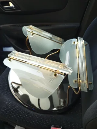 Plafones de techo dorados y transparentes