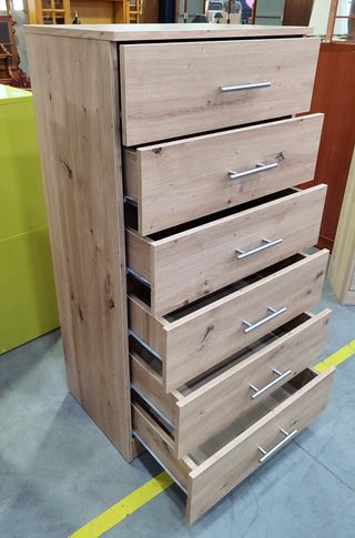 CÓMODA ALTA NUEVA