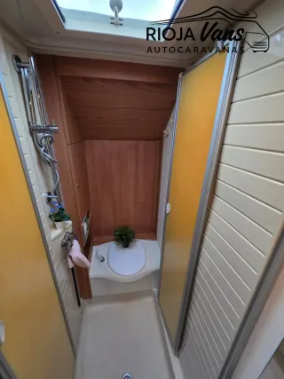 Autocaravana Burstner Aviano i684 3000cc