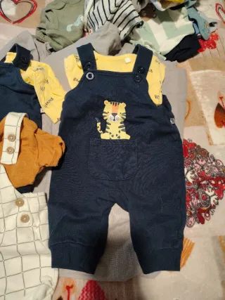 3 Salopette con maglia bimbo