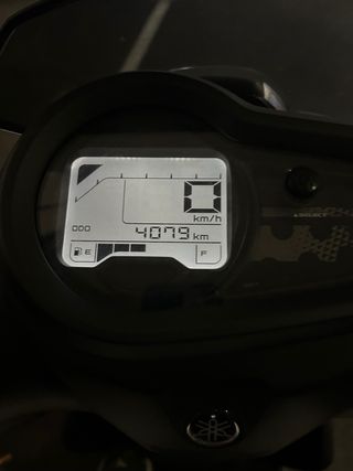 Yamaha RayZR 125 Scooter Roja