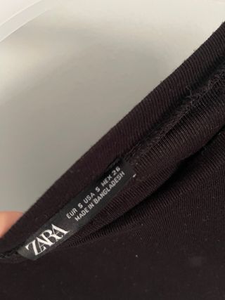 Top negro Zara