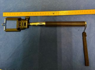 selfie stick con telecomando