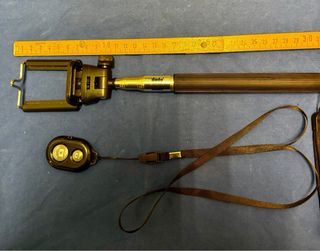 selfie stick con telecomando