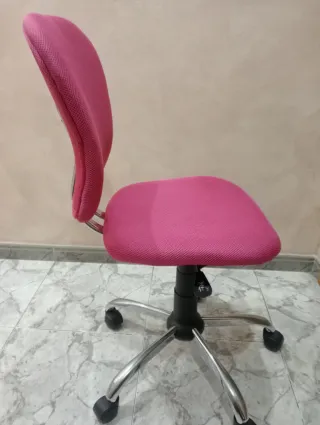 Silla de escritorio rosa