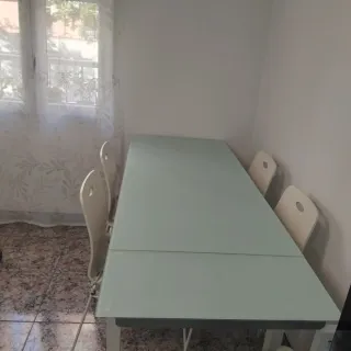 Mesa cristal y 6 sillas comedor