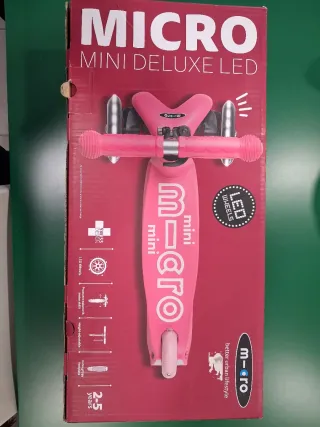 Patinete Micro Mini Deluxe LED Rosa