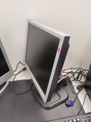 Pantalla HP Plata/Negra