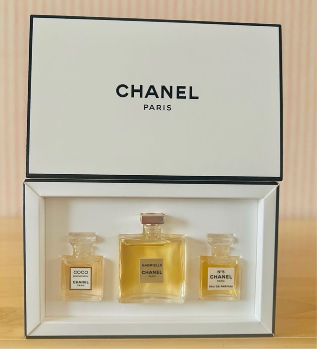 CHANEL PERFUMES MINIATURAS SET